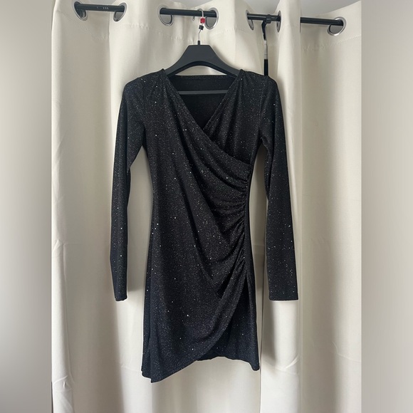 New years eve dress- medium - Picture 1 of 2